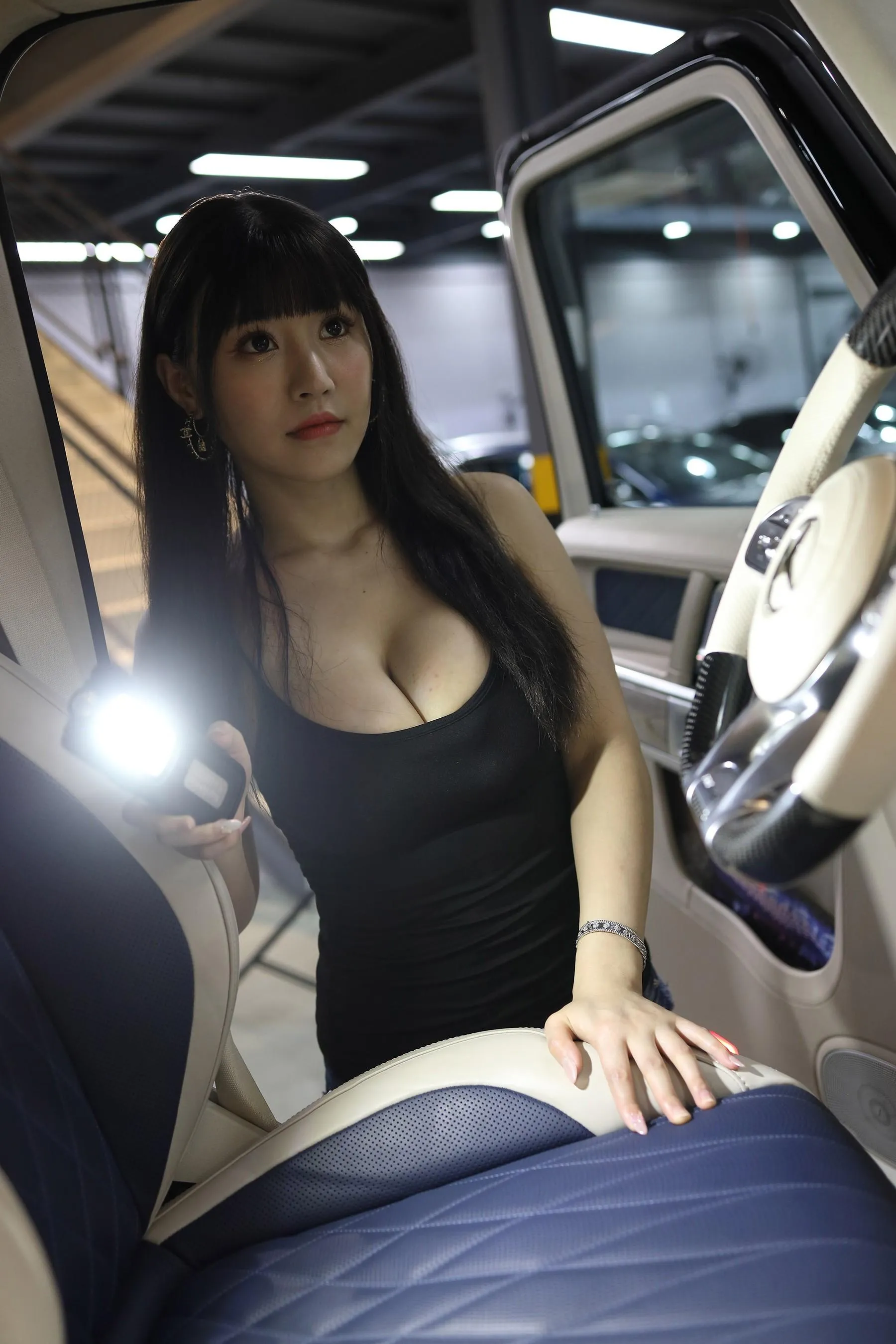 魔镜街拍 NO.173 “称职”的女洗车工 [425P]插图8